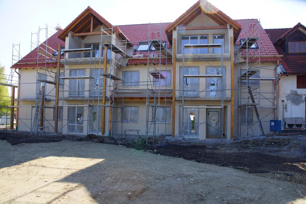 Gasthaus Und Landhotel Wiedmann Eresing Εξωτερικό φωτογραφία